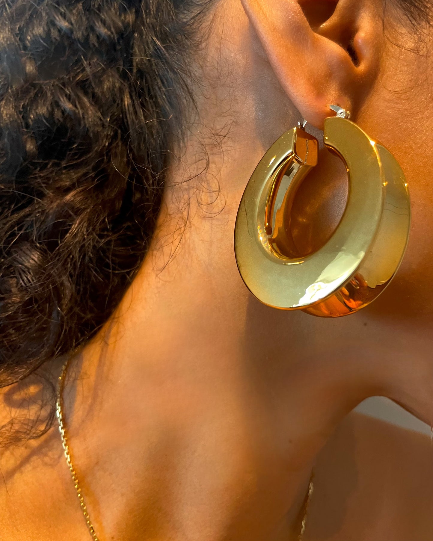 Shari Earrings {view} Please See Details