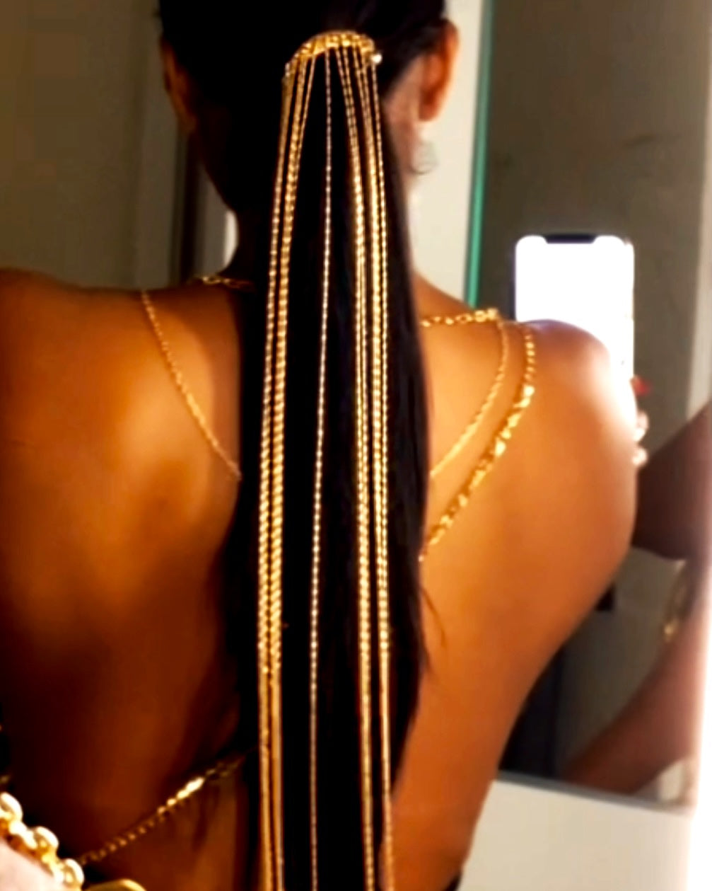 Patra Ponytail Barrette {view}