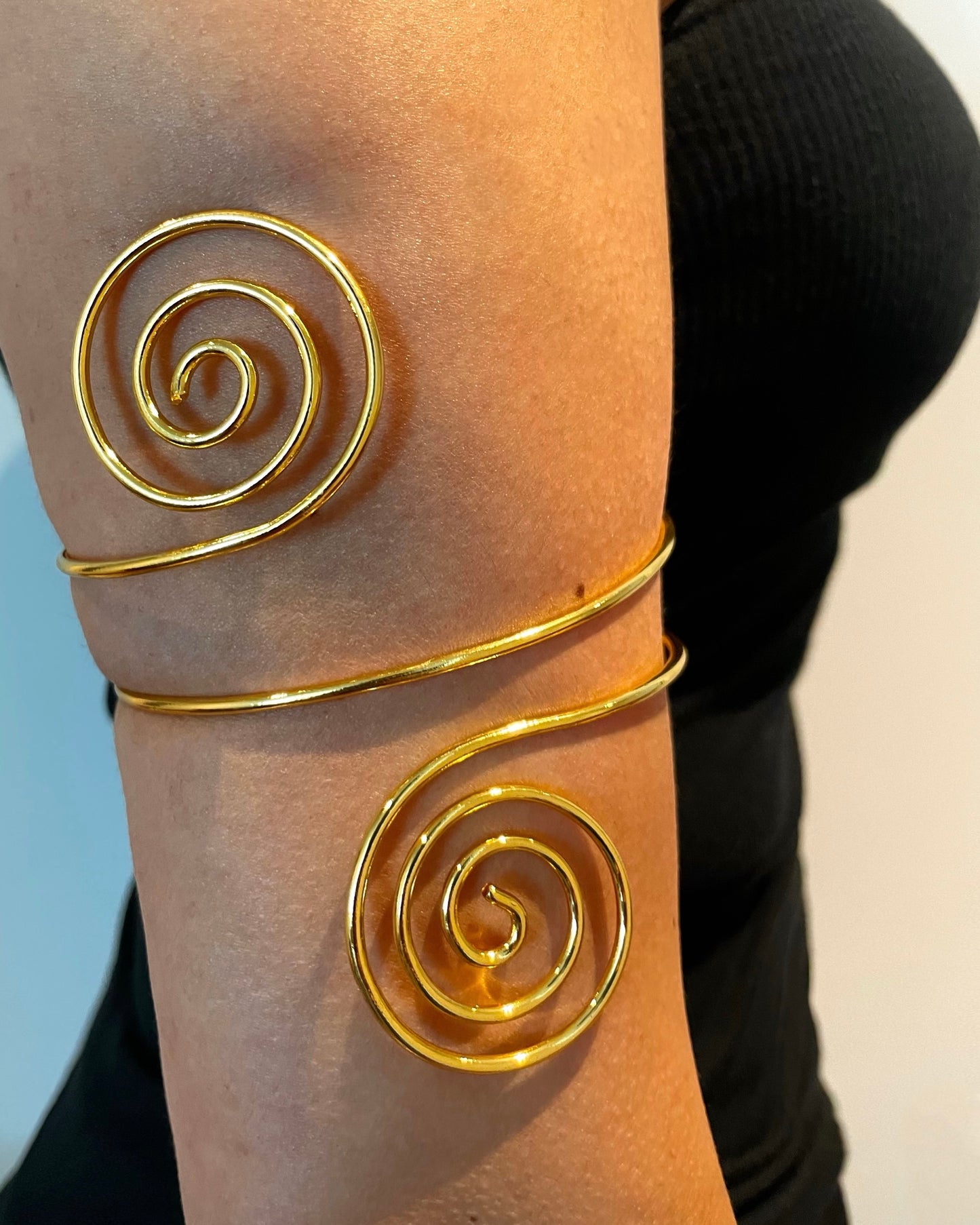 Lyra Bracelet {view}