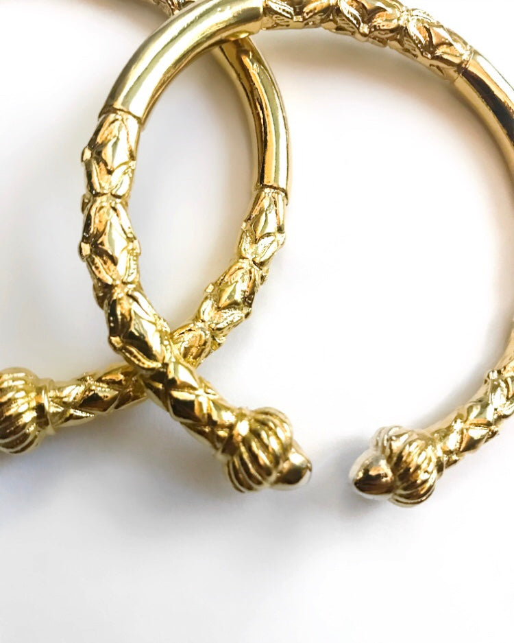Zaina Bangle Bracelet Set Of 2 {view}