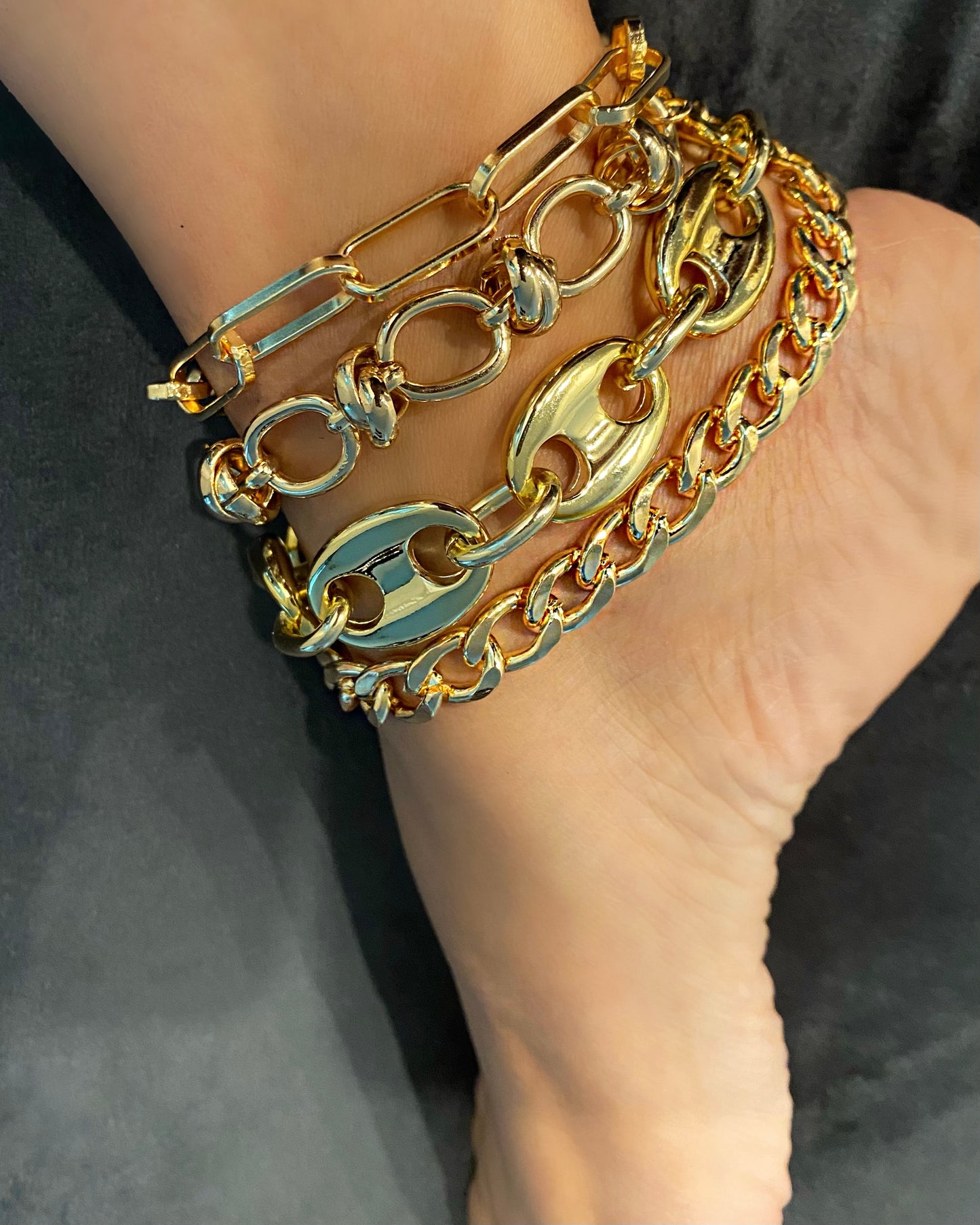 Jarah Ankle Bracelet Set {view}