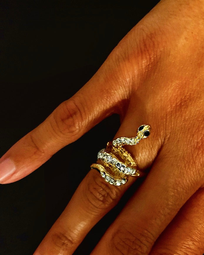 Sia Ring {view}