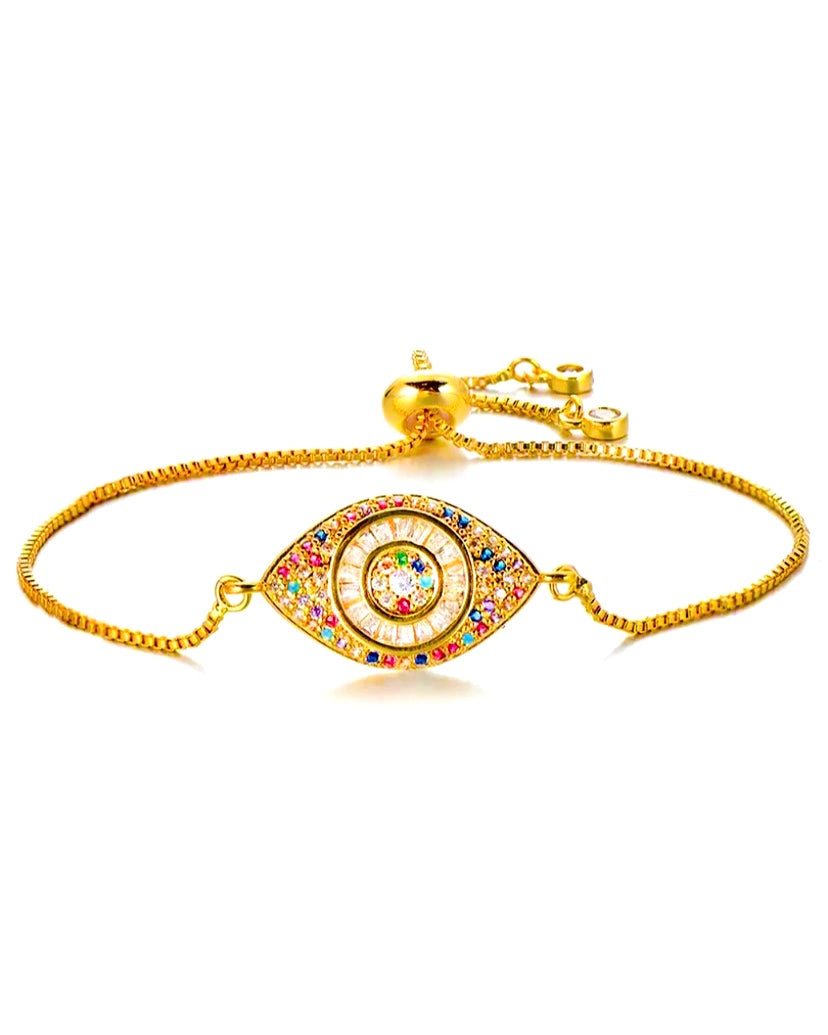 Inisa Bracelet {view}