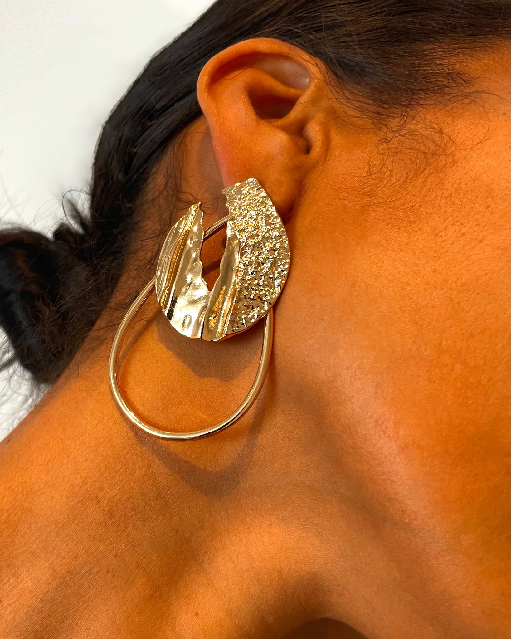 Riya Earrings {view}